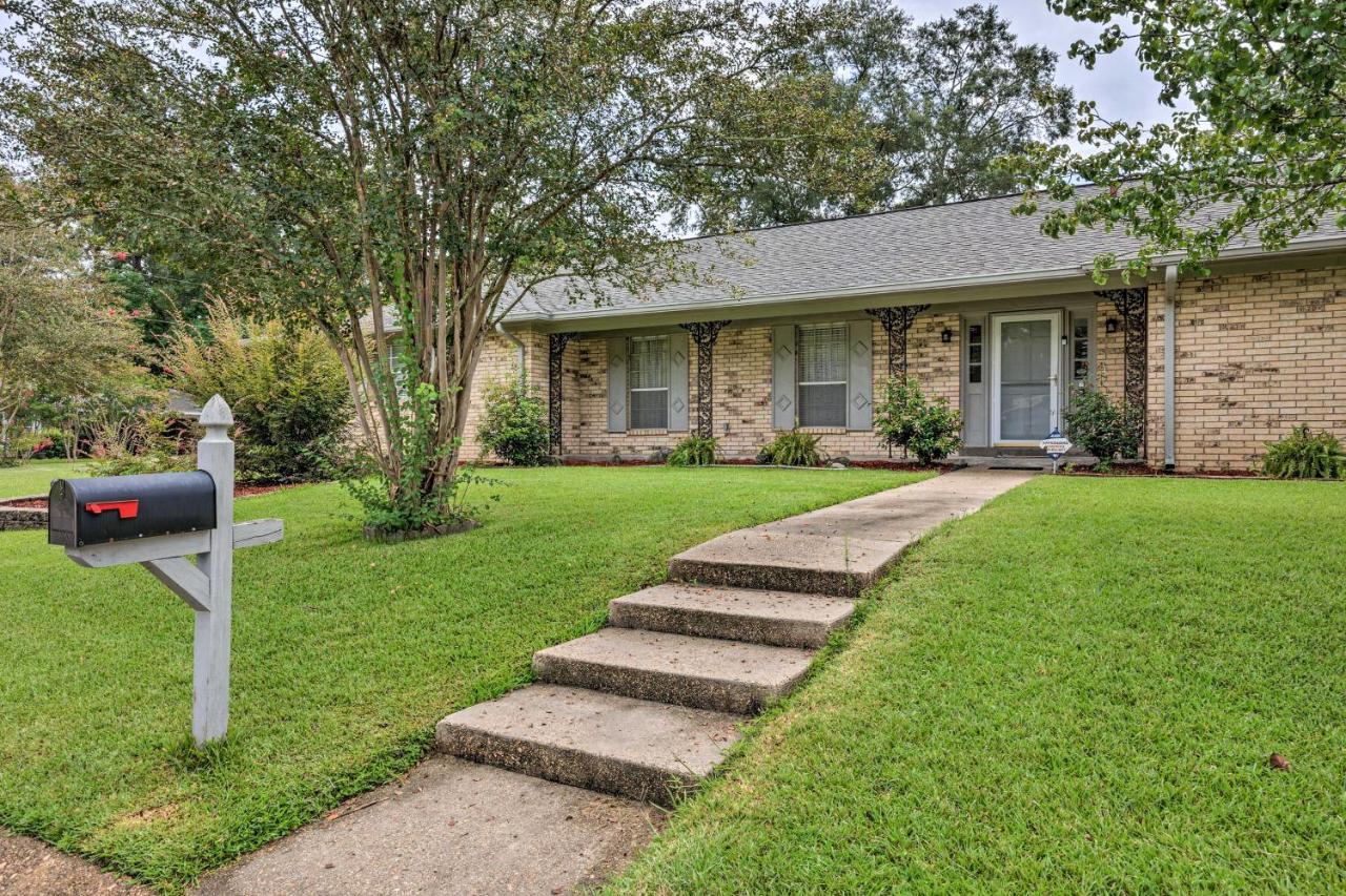 Welcoming Hattiesburg Home Less Than 2 Mi To Usm! Exterior photo